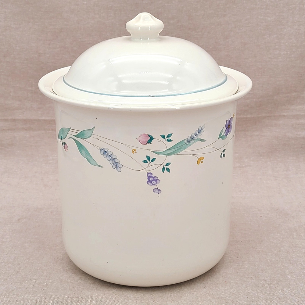 Pfaltzgraff 11 inch Canister with Lid *Stoneware* Retired April Pattern - XL VG
